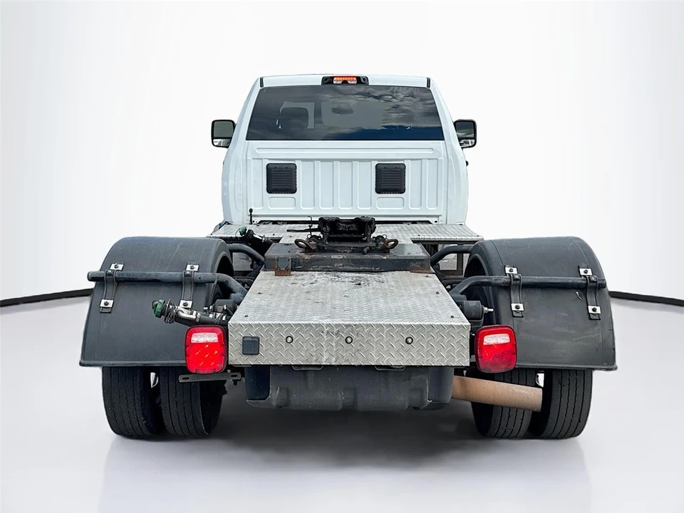 2024 Ram 4500 & 5500 - Image 6 of 10