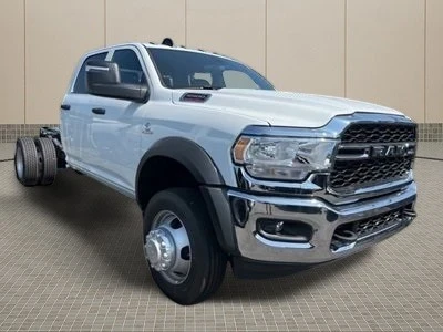 2024 Ram 4500 & 5500 - Image 7 of 12
