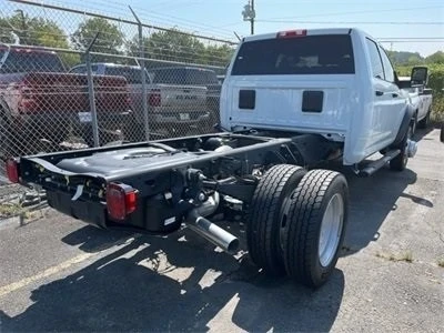 2024 Ram 4500 & 5500 - Image 6 of 12