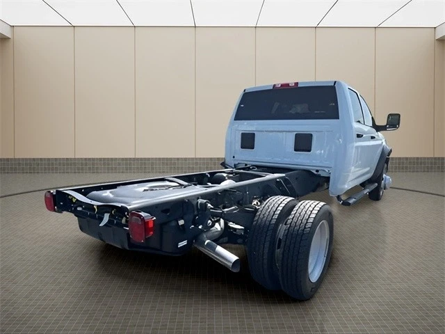 2024 Ram 4500 & 5500 - Image 6 of 21
