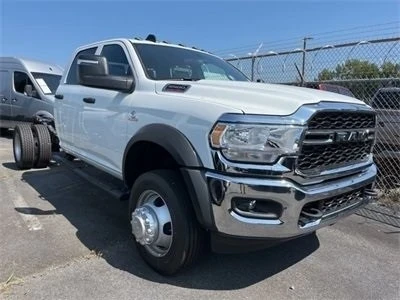 2024 Ram 4500 & 5500 - Image 7 of 12
