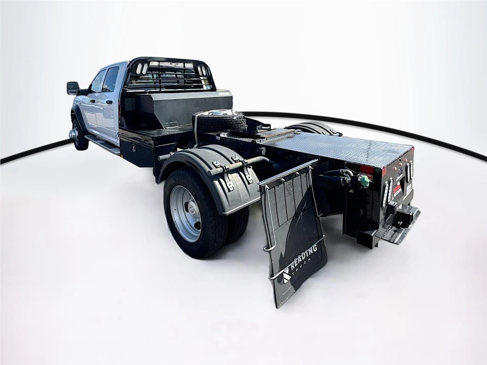 2024 Ram 4500 & 5500 - Image 5 of 15