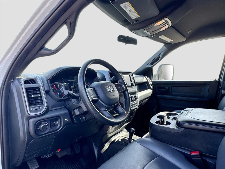 2024 Ram 4500 & 5500 - Image 13 of 15