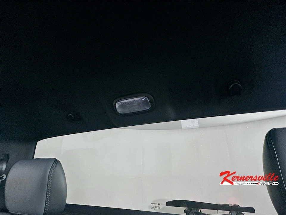 2024 Ram 4500 & 5500 - Image 14 of 21