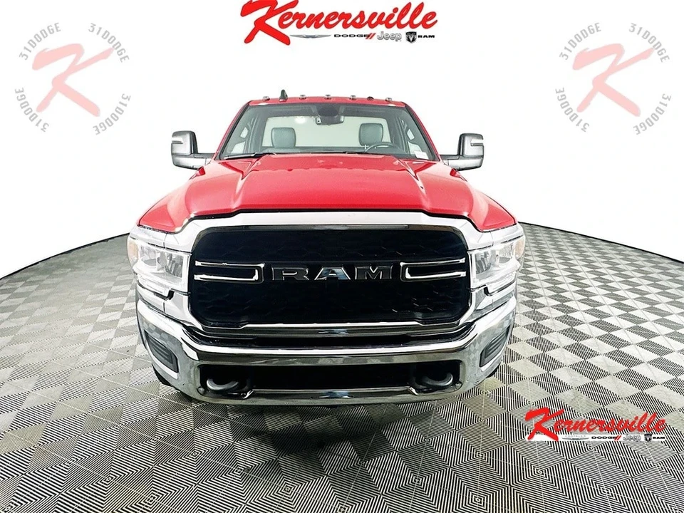 2024 Ram 4500 & 5500 - Image 2 of 12