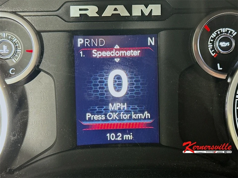 2024 Ram 4500 & 5500 - Image 11 of 12