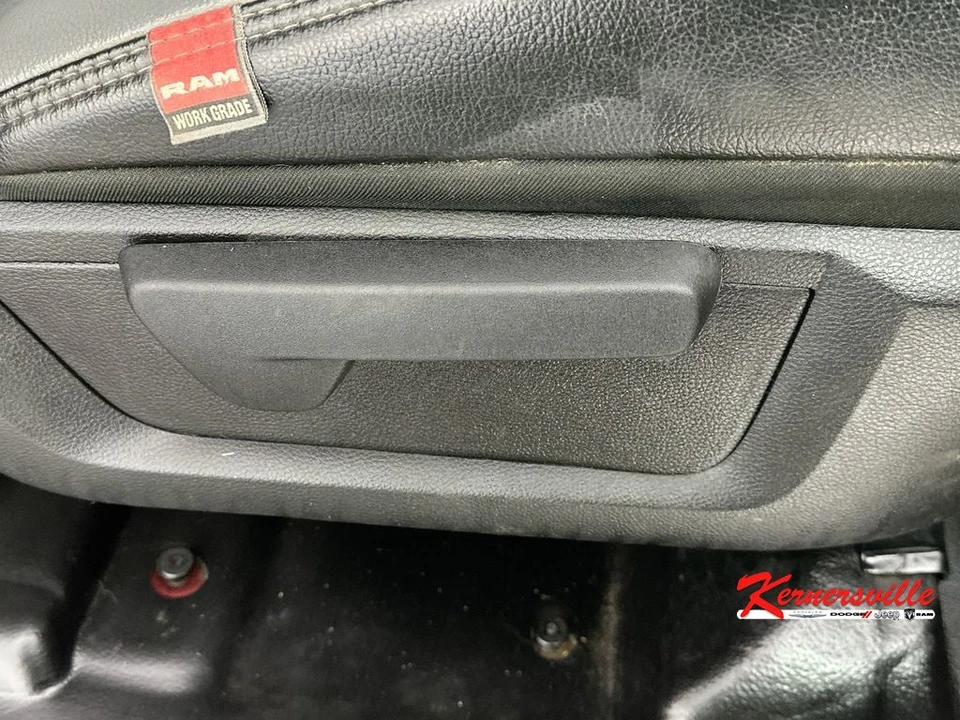 2024 Ram 4500 & 5500 - Image 19 of 24