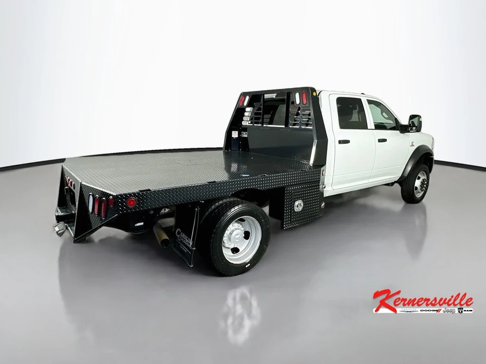 2024 Ram 4500 & 5500 - Image 7 of 24