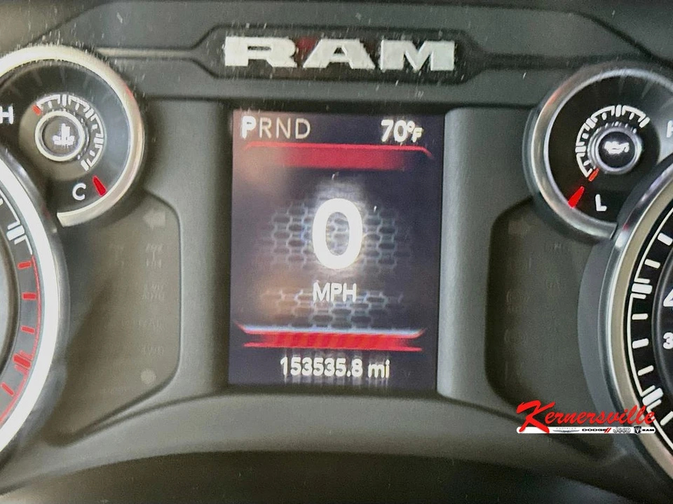 2024 Ram 4500 & 5500 - Image 15 of 24
