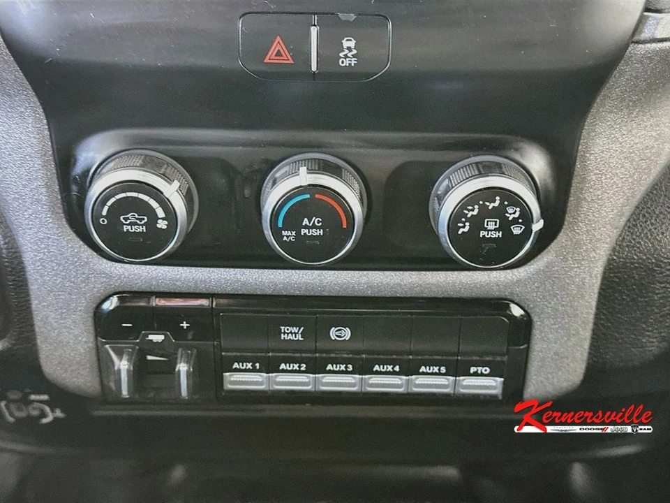 2024 Ram 4500 & 5500 - Image 18 of 24