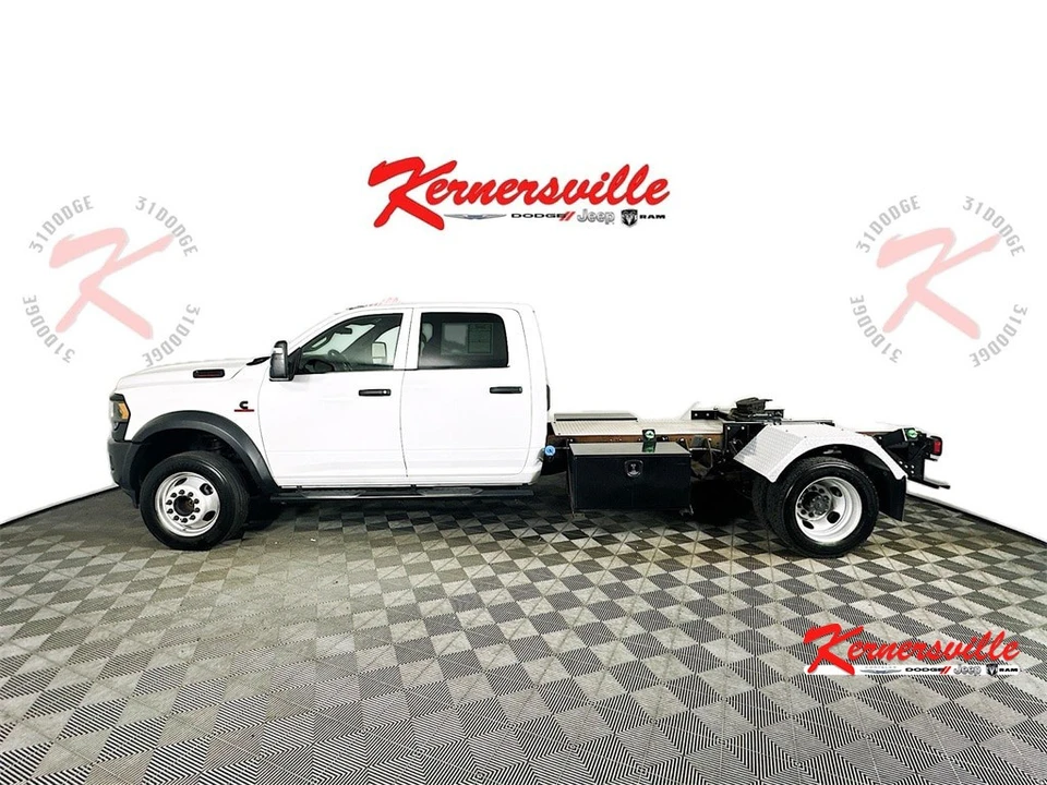 2024 Ram 4500 & 5500 - Image 4 of 21