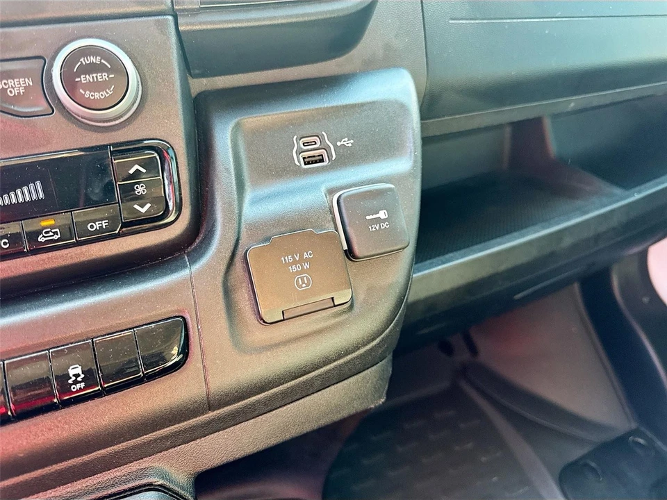 2024 Ram ProMaster - Image 14 of 21