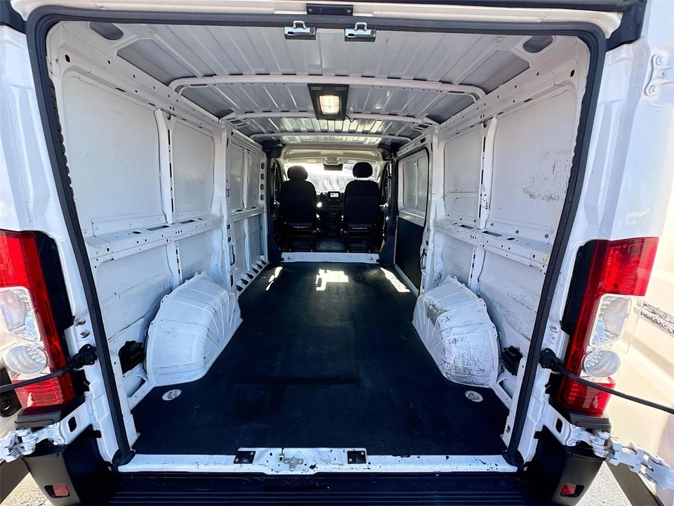 2024 Ram ProMaster - Image 17 of 31