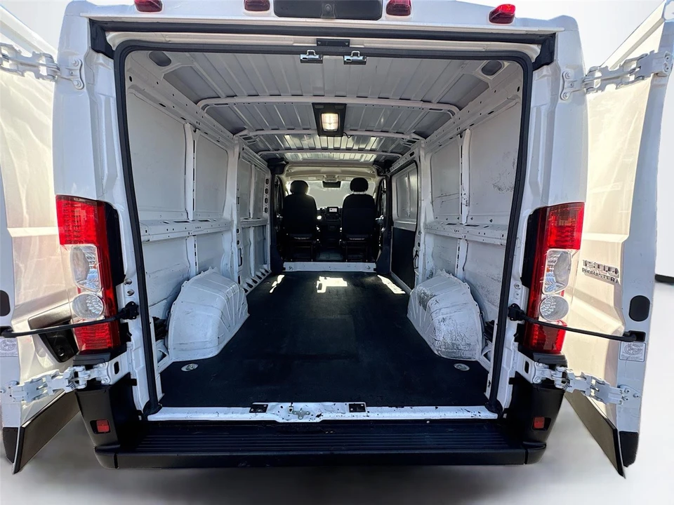 2024 Ram ProMaster - Image 16 of 31