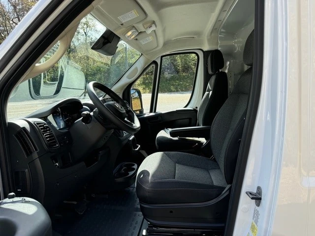 2024 Ram ProMaster - Image 12 of 21
