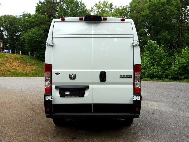 2024 Ram ProMaster - Image 8 of 21