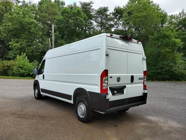 2024 Ram ProMaster - Image 9 of 21