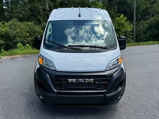 2024 Ram ProMaster - Image 3 of 21