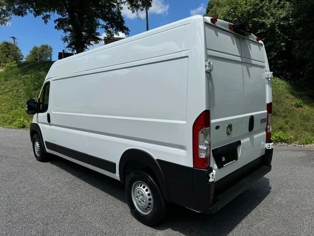 2024 Ram ProMaster - Image 8 of 21