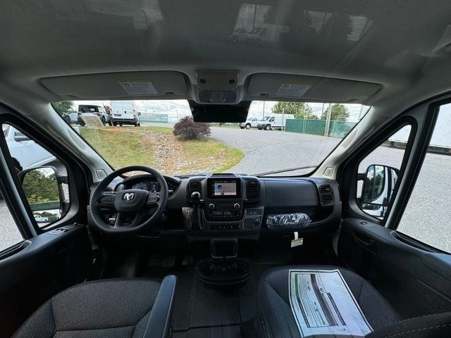 2024 Ram ProMaster - Image 10 of 21