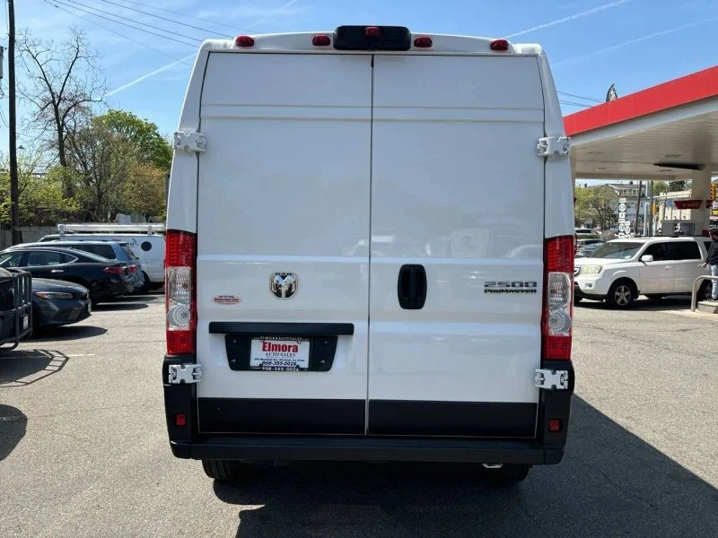 2024 Ram ProMaster - Image 5 of 12