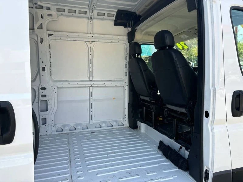 2024 Ram ProMaster - Image 9 of 12