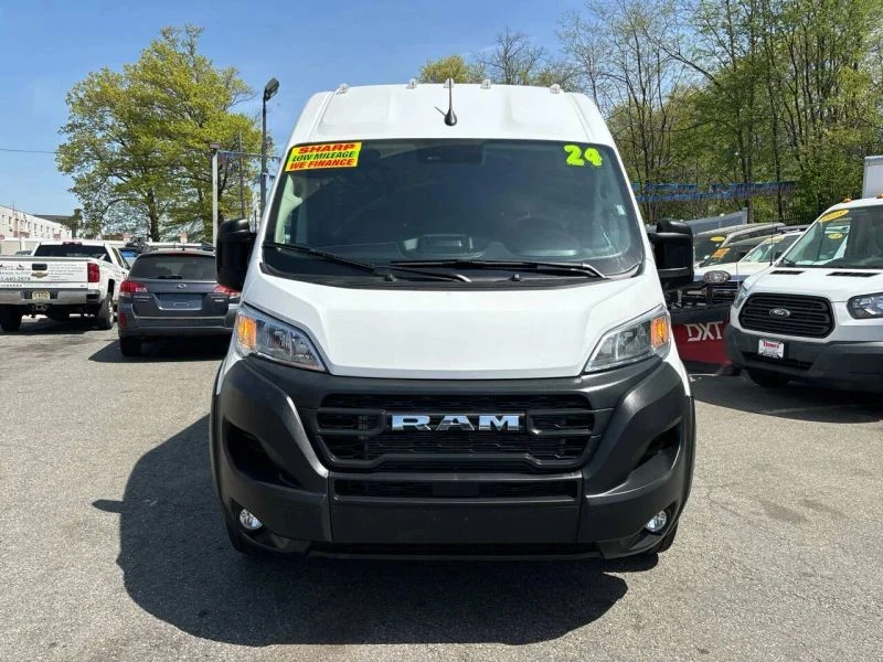 2024 Ram ProMaster - Image 2 of 12