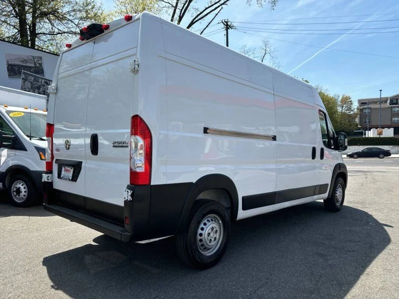 2024 Ram ProMaster - Image 6 of 12