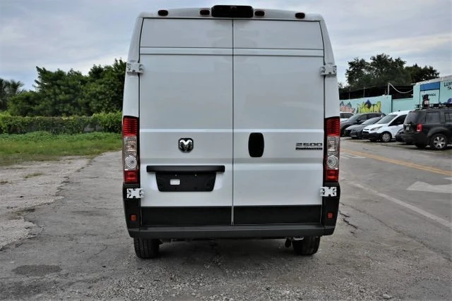 2024 Ram ProMaster - Image 4 of 16