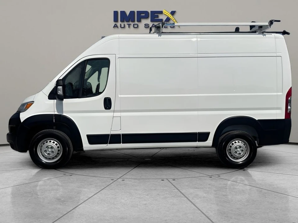 2024 Ram ProMaster - Image 2 of 21