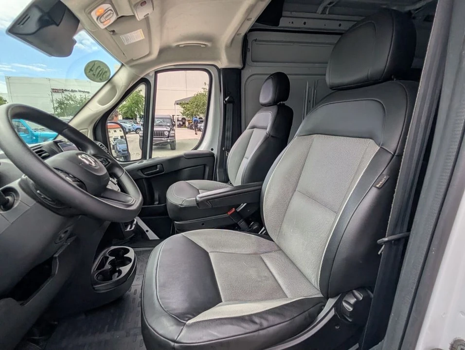 2024 Ram ProMaster - Image 10 of 24