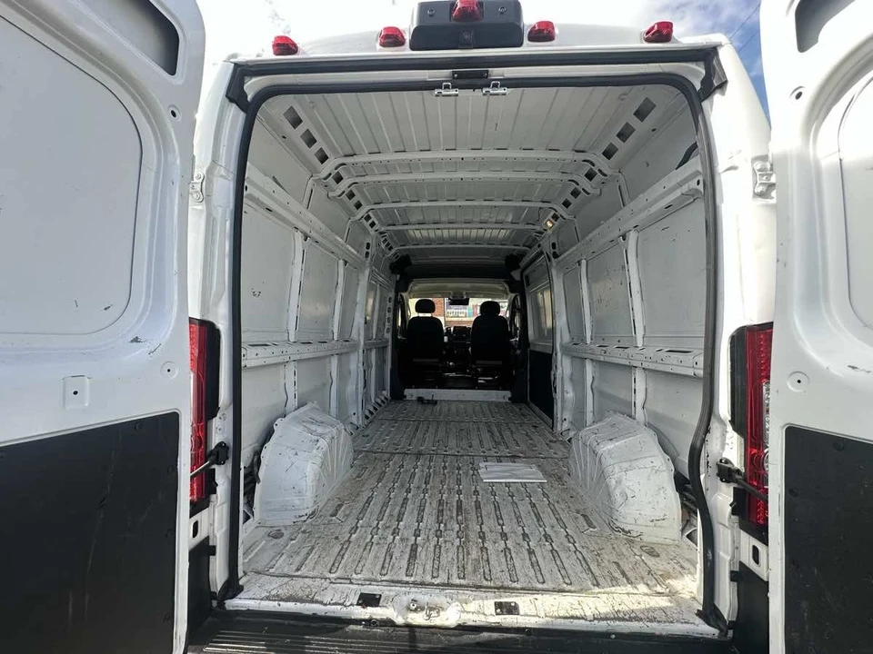 2024 Ram ProMaster - Image 17 of 21