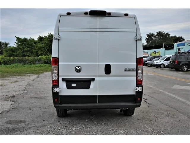 2024 Ram ProMaster - Image 4 of 16