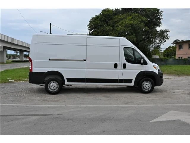 2024 Ram ProMaster - Image 6 of 16