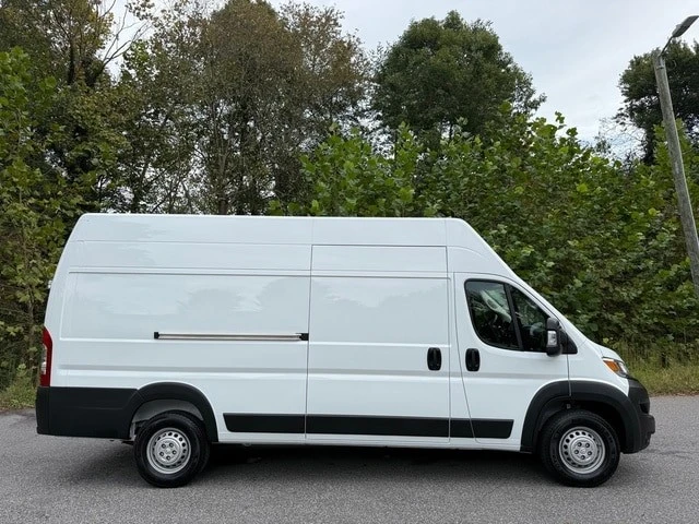 2024 Ram ProMaster - Image 5 of 21
