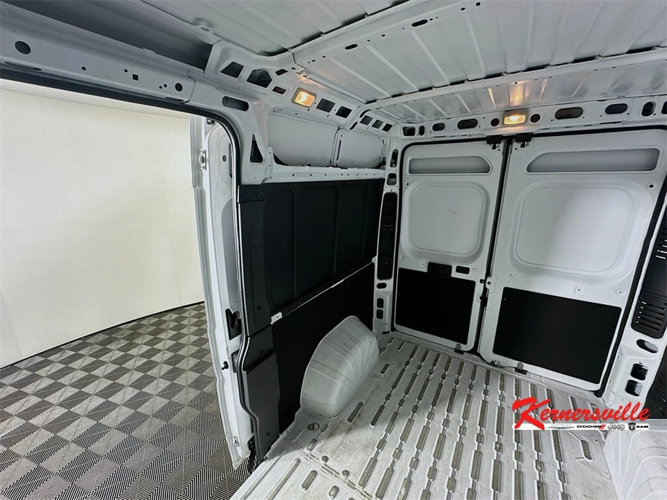 2024 Ram ProMaster - Image 12 of 21