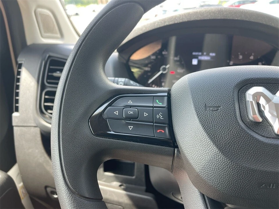 2024 Ram ProMaster - Image 10 of 12