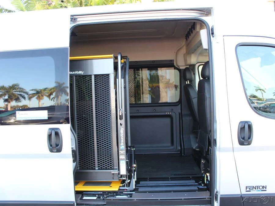 2024 Ram ProMaster - Image 10 of 12