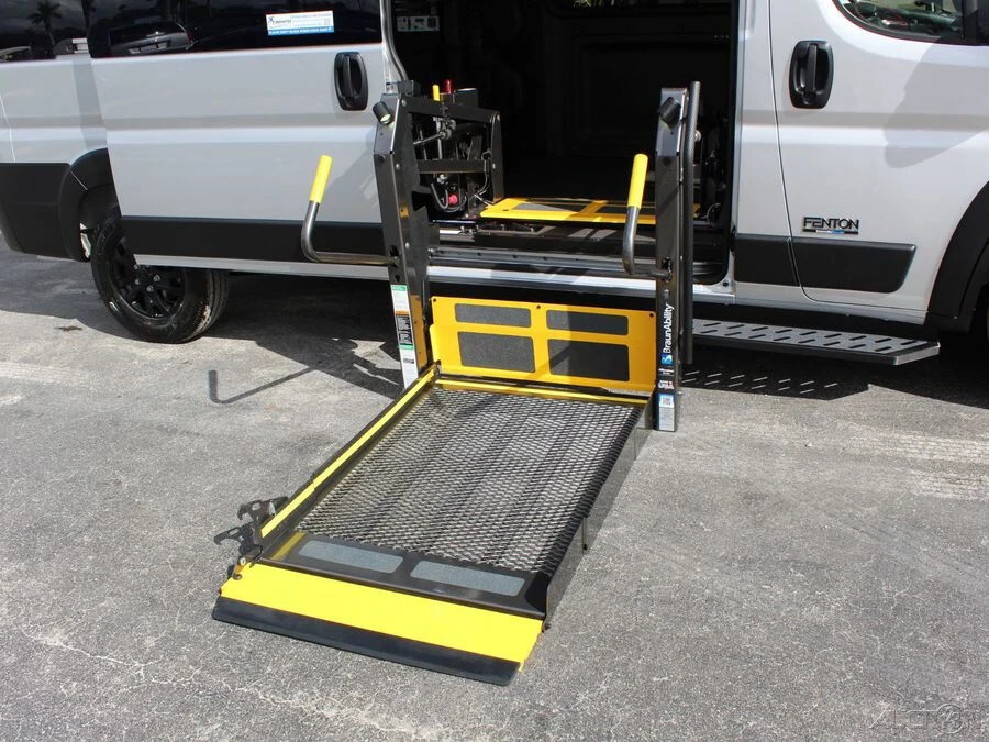 2024 Ram ProMaster - Image 2 of 12