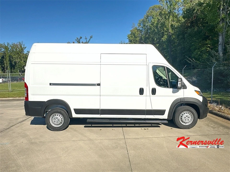 2024 Ram ProMaster - Image 8 of 12