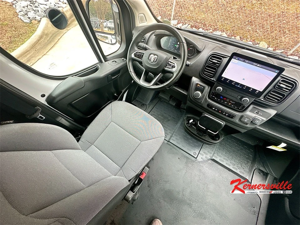 2024 Ram ProMaster - Image 9 of 21