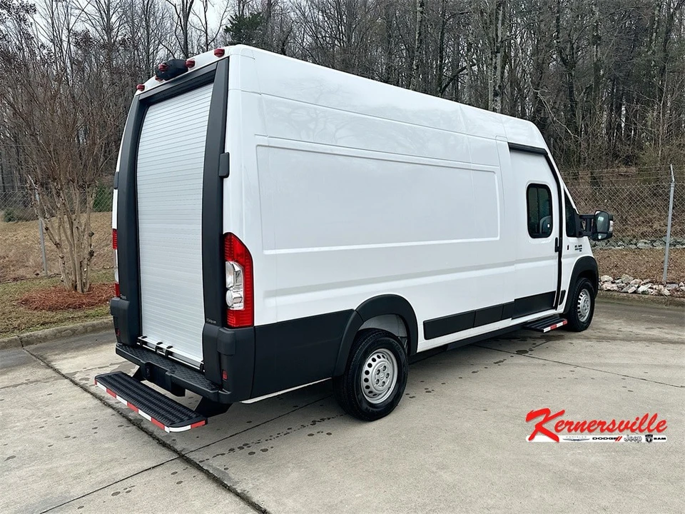 2024 Ram ProMaster - Image 7 of 21