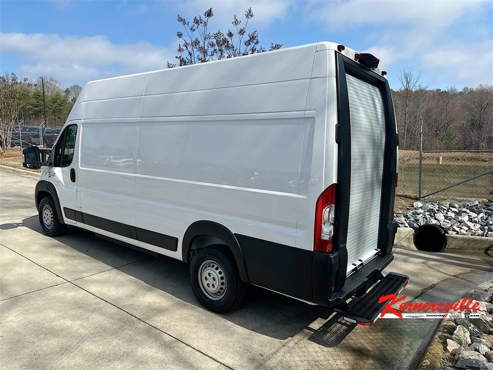 2024 Ram ProMaster - Image 5 of 21