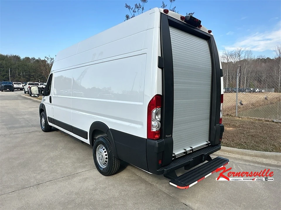 2024 Ram ProMaster - Image 5 of 21