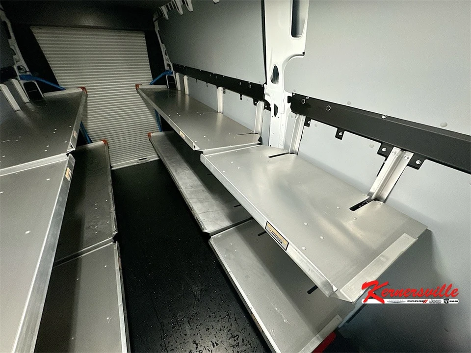 2024 Ram ProMaster - Image 13 of 21