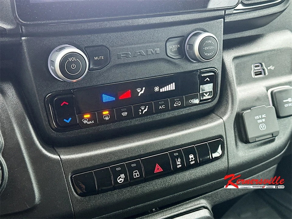2024 Ram ProMaster - Image 17 of 21