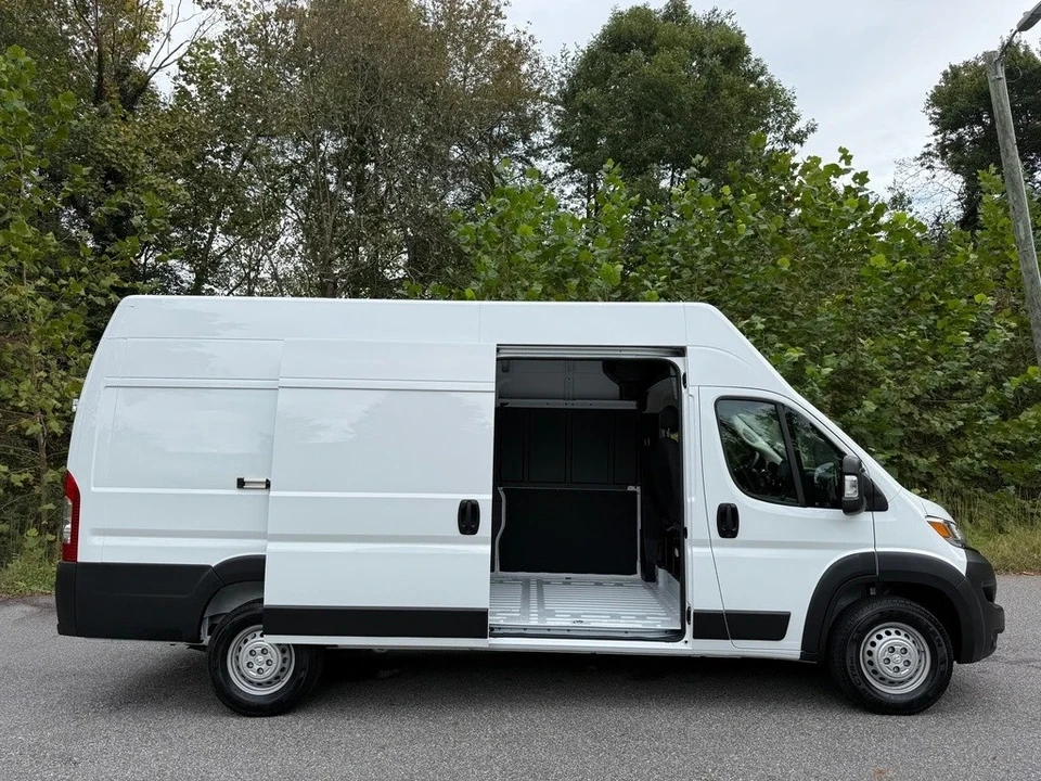 2024 Ram ProMaster - Image 6 of 12