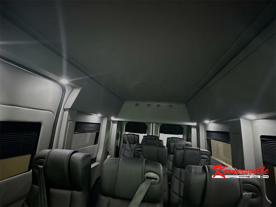 2024 Ram ProMaster - Image 14 of 21