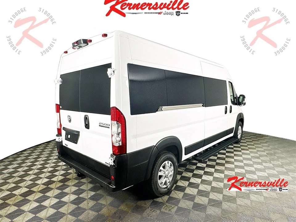 2024 Ram ProMaster - Image 7 of 21