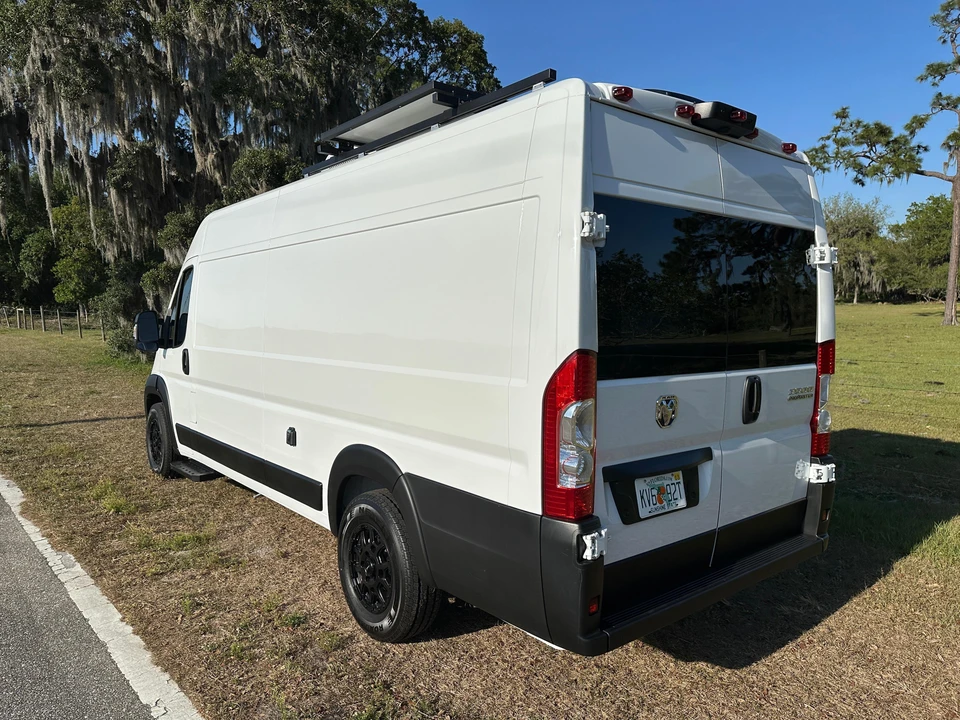 2024 Ram ProMaster - Image 10 of 31